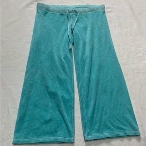 Vintage y2k Juicy Couture capri pants